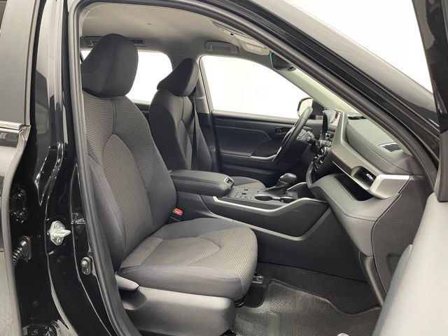 2023 Toyota Highlander L FWD - 22884433 - 18
