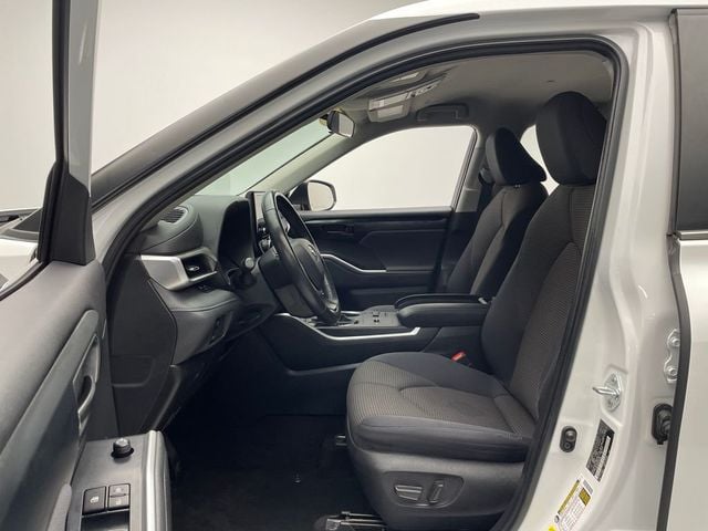 2023 Toyota Highlander L FWD - 22925500 - 11