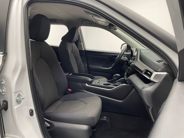 2023 Toyota Highlander L FWD - 22925500 - 17