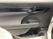 2023 Toyota Highlander L FWD - 22925500 - 31