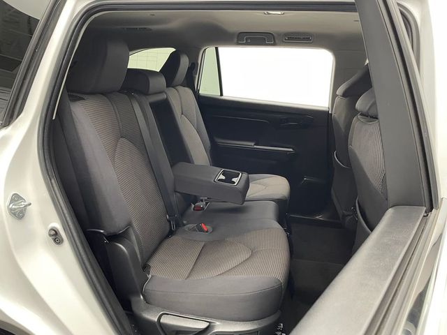 2023 Toyota Highlander L FWD - 22925500 - 36