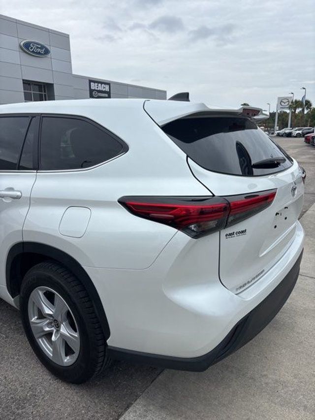 2023 Toyota Highlander L FWD - 23021835 - 5