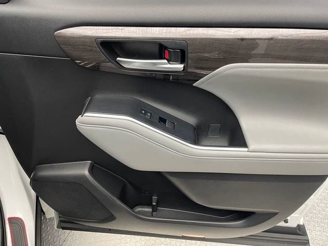 2023 Toyota Highlander Limited AWD - 22947932 - 14