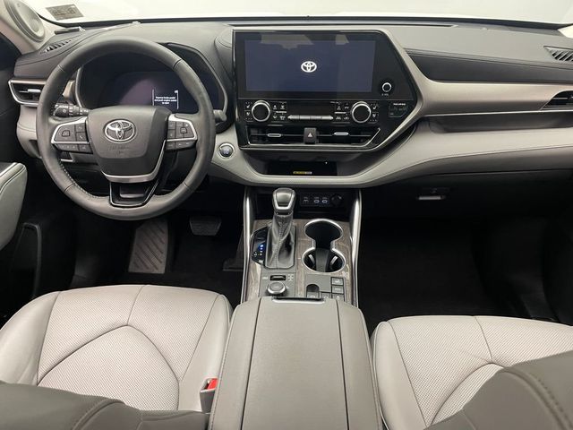 2023 Toyota Highlander Limited AWD - 22947932 - 18