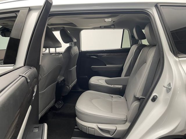2023 Toyota Highlander Limited AWD - 22947932 - 33