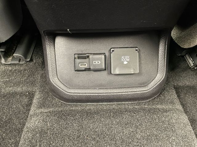 2023 Toyota Highlander Limited AWD - 22947932 - 39