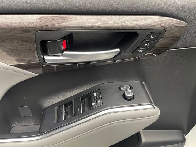 2023 Toyota Highlander Limited AWD - 22968028 - 9