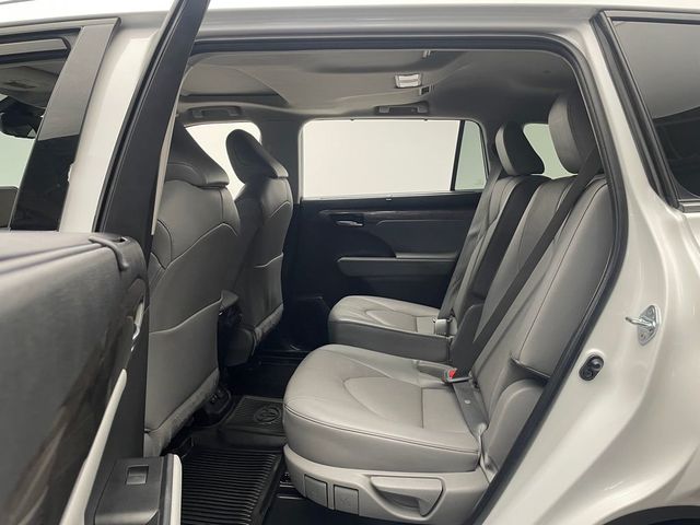2023 Toyota Highlander Limited AWD - 22968028 - 34