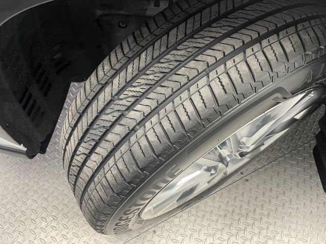 2023 Toyota Highlander Limited AWD - 22968028 - 51