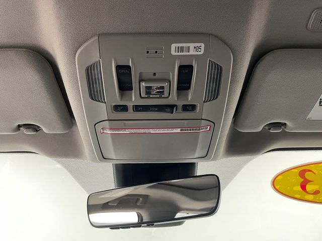 2023 Toyota Highlander Limited AWD - 22995947 - 31