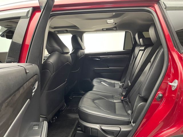 2023 Toyota Highlander Limited AWD - 22995947 - 33