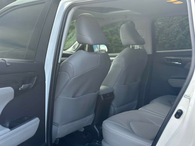 2023 Toyota Highlander Limited FWD - 22922533 - 20