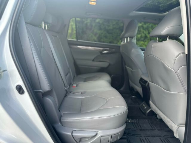 2023 Toyota Highlander Limited FWD - 22922533 - 29