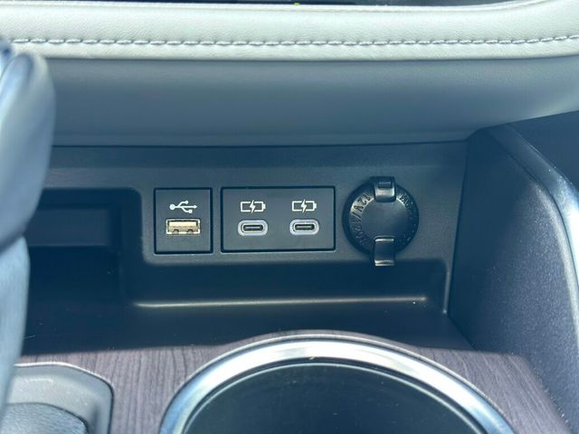 2023 Toyota Highlander Limited FWD - 22922533 - 52