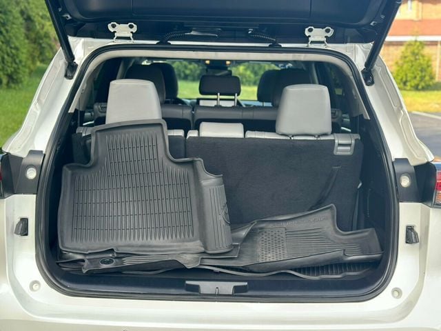 2023 Toyota Highlander Limited FWD - 22922533 - 7