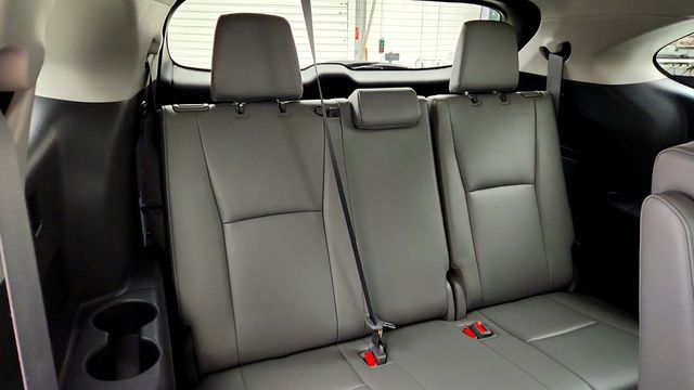2023 Toyota Highlander Limited FWD - 23094543 - 21