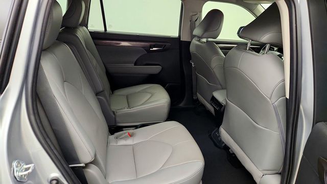 2023 Toyota Highlander Limited FWD - 23094543 - 22