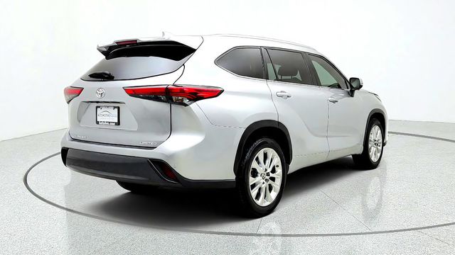 2023 Toyota Highlander Limited FWD - 23094543 - 4