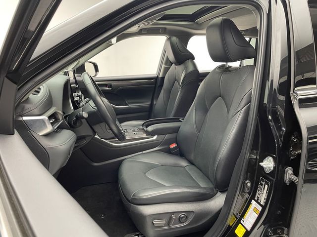 2023 Toyota Highlander Limited FWD - 22926583 - 12