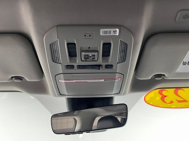 2023 Toyota Highlander Limited FWD - 22926583 - 31