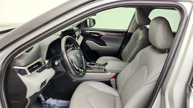 2023 Toyota Highlander Limited FWD - 23094543 - 18