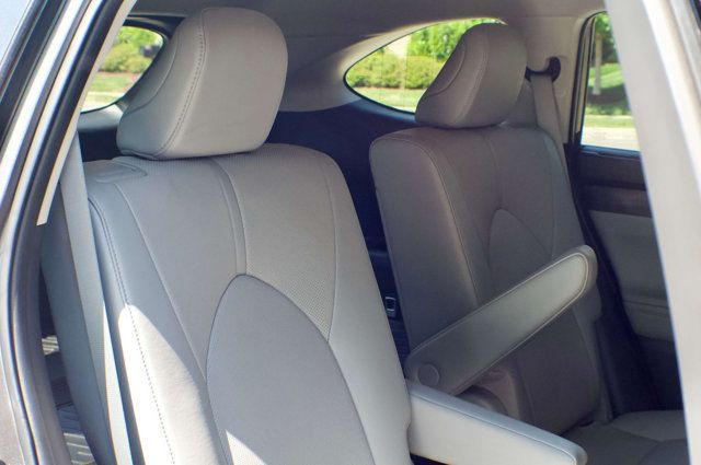 2023 Toyota Highlander LocalTrade/Hybrid-Limited-AWD/Heated&CooledSeats/2ndRowCaptains - 23013577 - 55