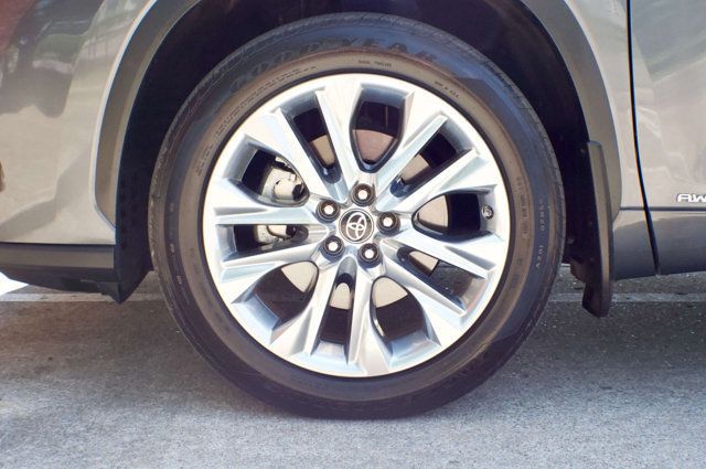 2023 Toyota Highlander LocalTrade/Hybrid-Limited-AWD/Heated&CooledSeats/2ndRowCaptains - 23013577 - 58
