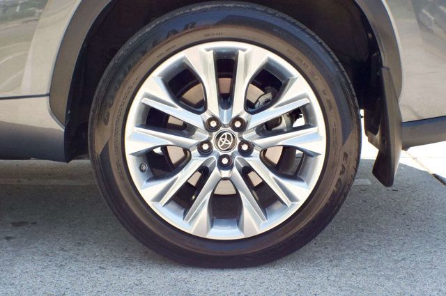 2023 Toyota Highlander LocalTrade/Hybrid-Limited-AWD/Heated&CooledSeats/2ndRowCaptains - 23013577 - 59