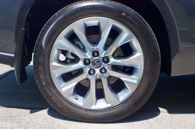 2023 Toyota Highlander LocalTrade/Hybrid-Limited-AWD/Heated&CooledSeats/2ndRowCaptains - 23013577 - 61