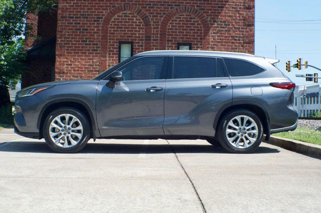 2023 Toyota Highlander LocalTrade/Hybrid-Limited-AWD/Heated&CooledSeats/2ndRowCaptains - 23013577 - 7