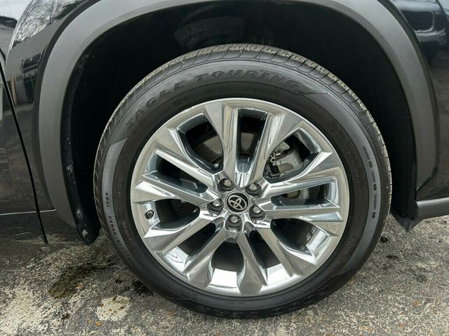 2023 Toyota Highlander LocalTrade/Limited/FWD/2ndRowCaptains/BlindSpotMonitor/NAV - 22967927 - 29