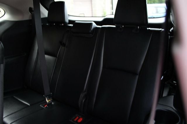 2023 Toyota Highlander ONE OWNER XLE W/ LEATHER, MOONROOF - 23041710 - 29