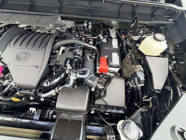 2023 Toyota Highlander Platinum FWD - 23021975 - 17