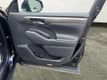 2023 Toyota Highlander Platinum FWD - 23021975 - 37