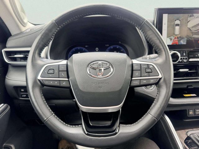 2023 Toyota Highlander Platinum FWD - 23021975 - 39