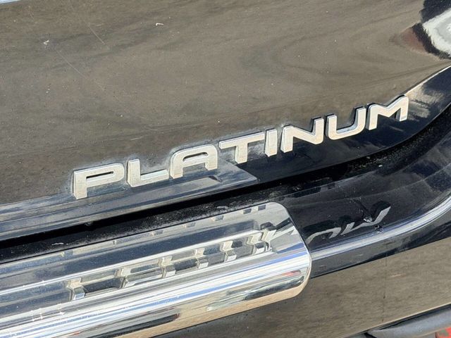 2023 Toyota Highlander Platinum FWD - 23021975 - 5