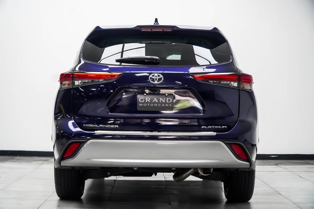Toyota Highlander photo 12