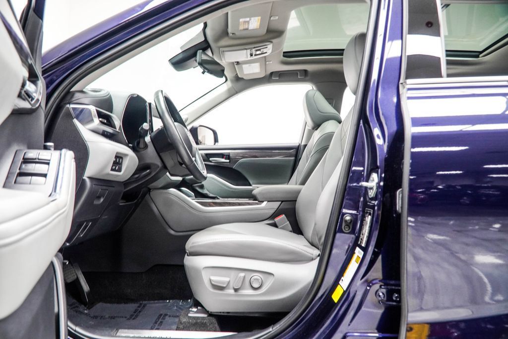 Toyota Highlander photo 36