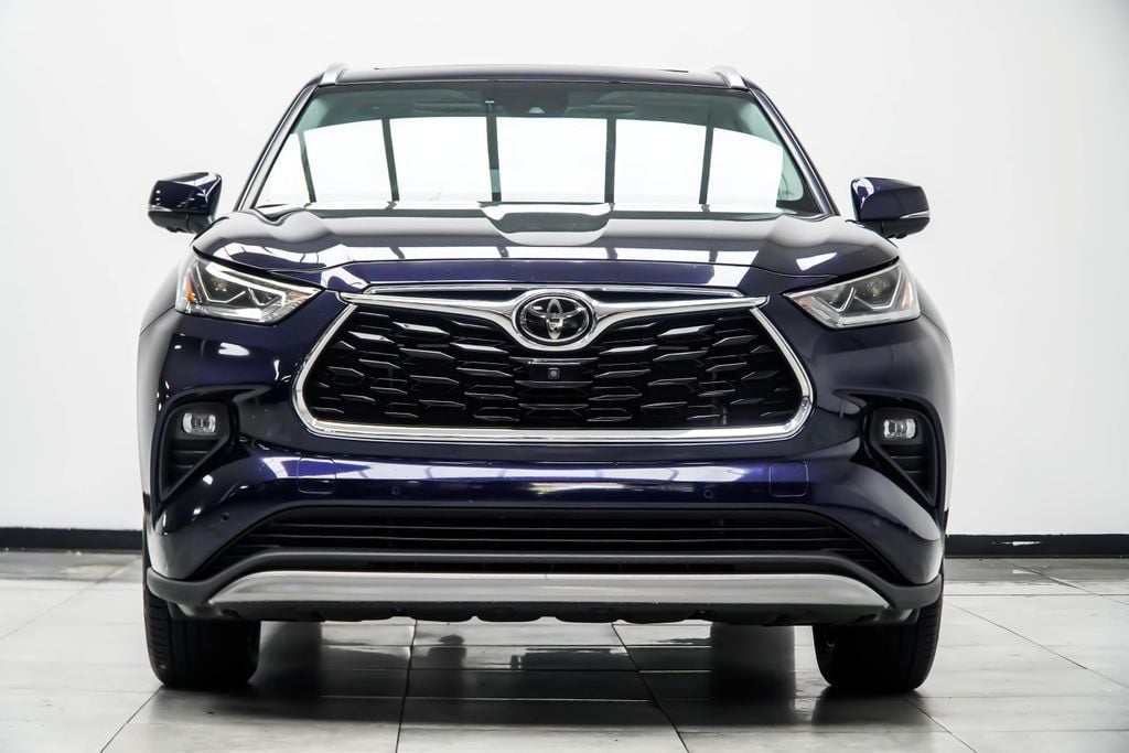 Toyota Highlander photo 8