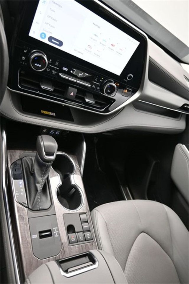 2023 Toyota Highlander Platinum FWD - 22961078 - 21