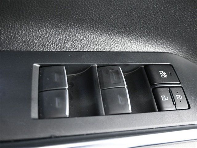 2023 Toyota Highlander Platinum FWD - 22961078 - 28