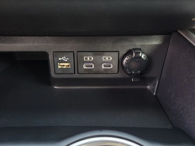 2023 Toyota Highlander XLE AWD - 22908749 - 13