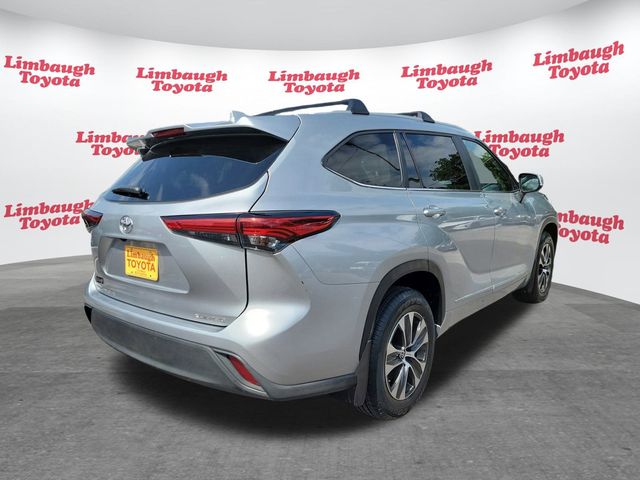 2023 Toyota Highlander XLE AWD - 22908749 - 25