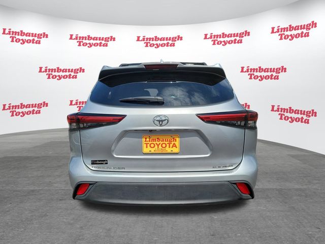 2023 Toyota Highlander XLE AWD - 22908749 - 26