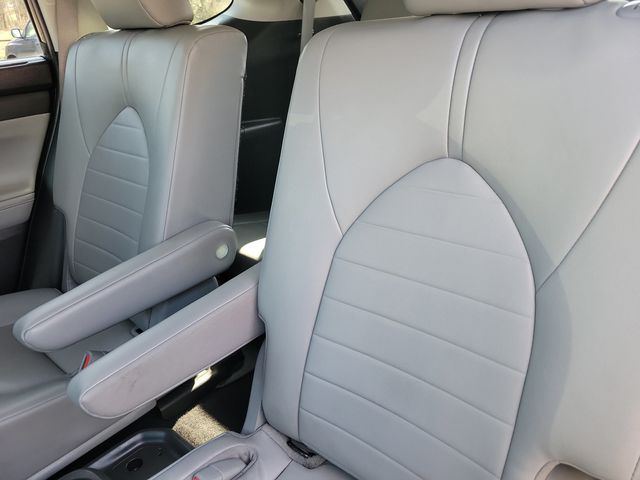 2023 Toyota Highlander XLE AWD - 22977475 - 9