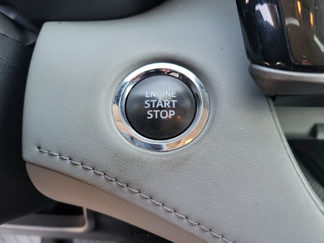 2023 Toyota Highlander XLE AWD - 22977475 - 18