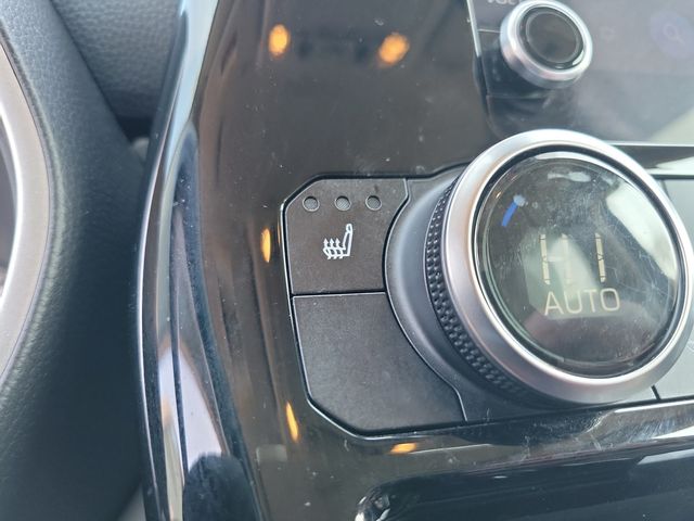 2023 Toyota Highlander XLE AWD - 22977475 - 19