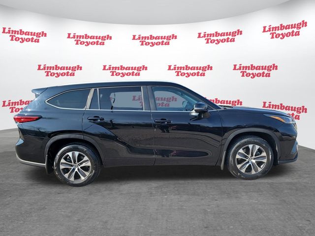 2023 Toyota Highlander XLE AWD - 22977475 - 27