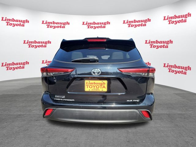 2023 Toyota Highlander XLE AWD - 22977475 - 29