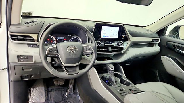 2023 Toyota Highlander XLE AWD - 23092245 - 13